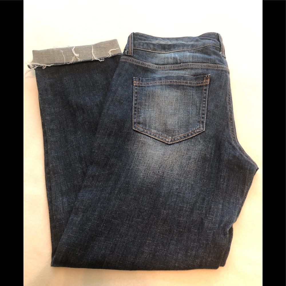💥2/$25…New York & Company jeans💥